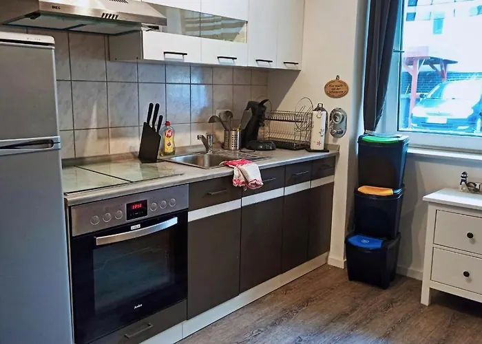 Neue Reihe 8 Rechts *